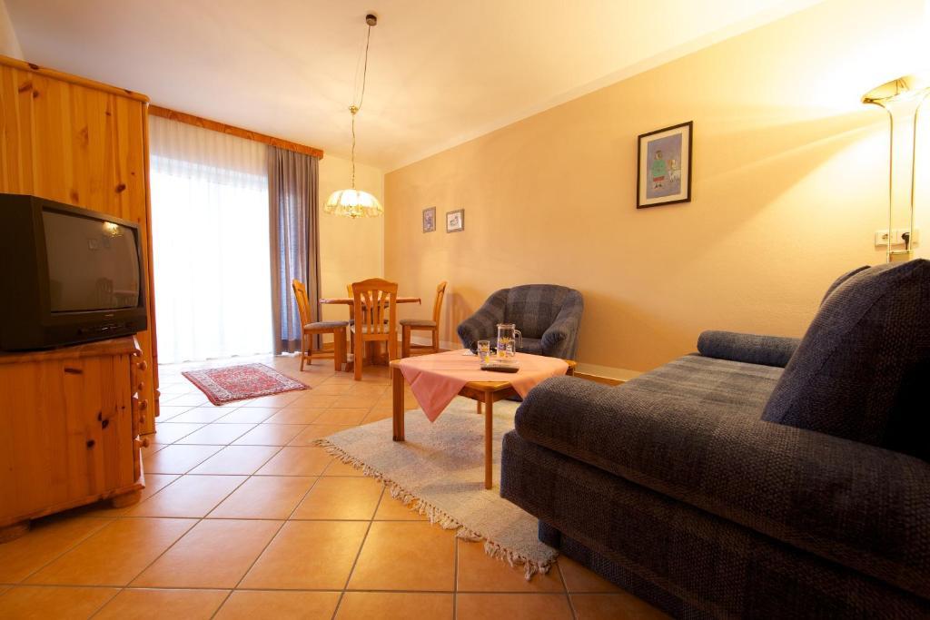 Appartementhaus Karantanien Am Ossiacher See Room photo