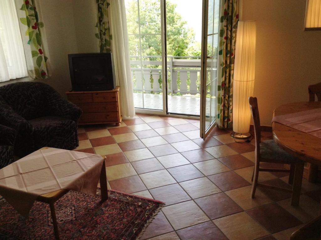 Appartementhaus Karantanien Am Ossiacher See Room photo